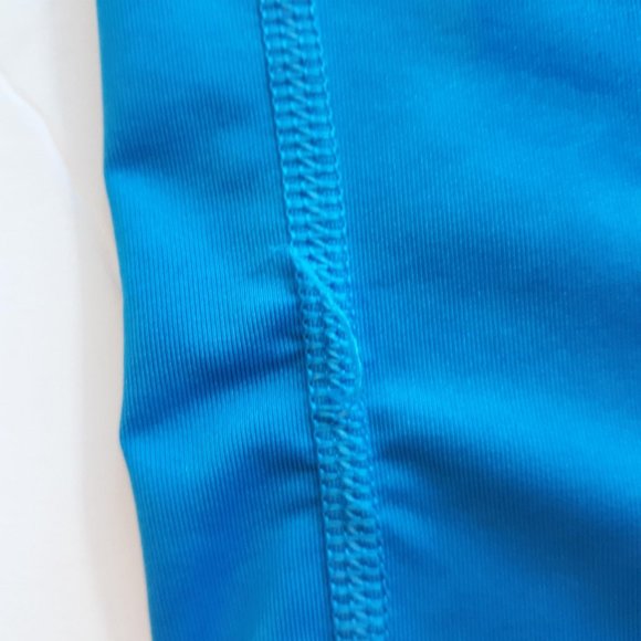 NIKE Boys Shirt Size Medium Long Sleeve Tee DRI-FI - Picture 6 of 7